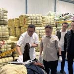 Kemendag Sita 19 Ribu Bal Pakaian Bekas Impor Senilai Rp112 M