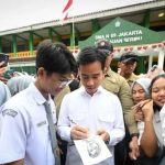 Wapres Gibran Tekankan Pentingnya Gizi Pelajar saat Tinjau Program MBG di Kepulauan Seribu