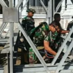 TNI AD Percepat Pembangunan Jembatan Bailey di Aceh