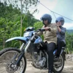 Gibran Tinjau Lokasi Jembatan Gantung Sungai Gomo dengan Motor Trail