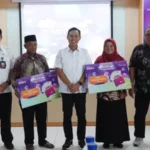 Apresiasi Nasabah, Bank Jateng Cilacap Serahkan Hadiah Bima