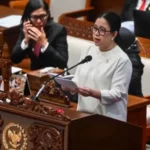 Paripurna DPR: MKMK Tak Berwenang Proses Laporan Pencalonan Adies Kadir