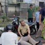 Momen Ahmad Luthfi Tolong Korban Laka Lantas, Bantu Evakuasi Hingga Panggilkan Ambulans