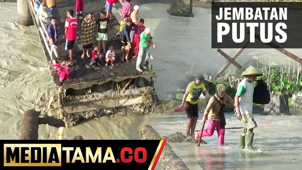 VIDEO: Jembatan Di Singorojo Kendal Putus, Warga Nekat Sebrangi Sungai