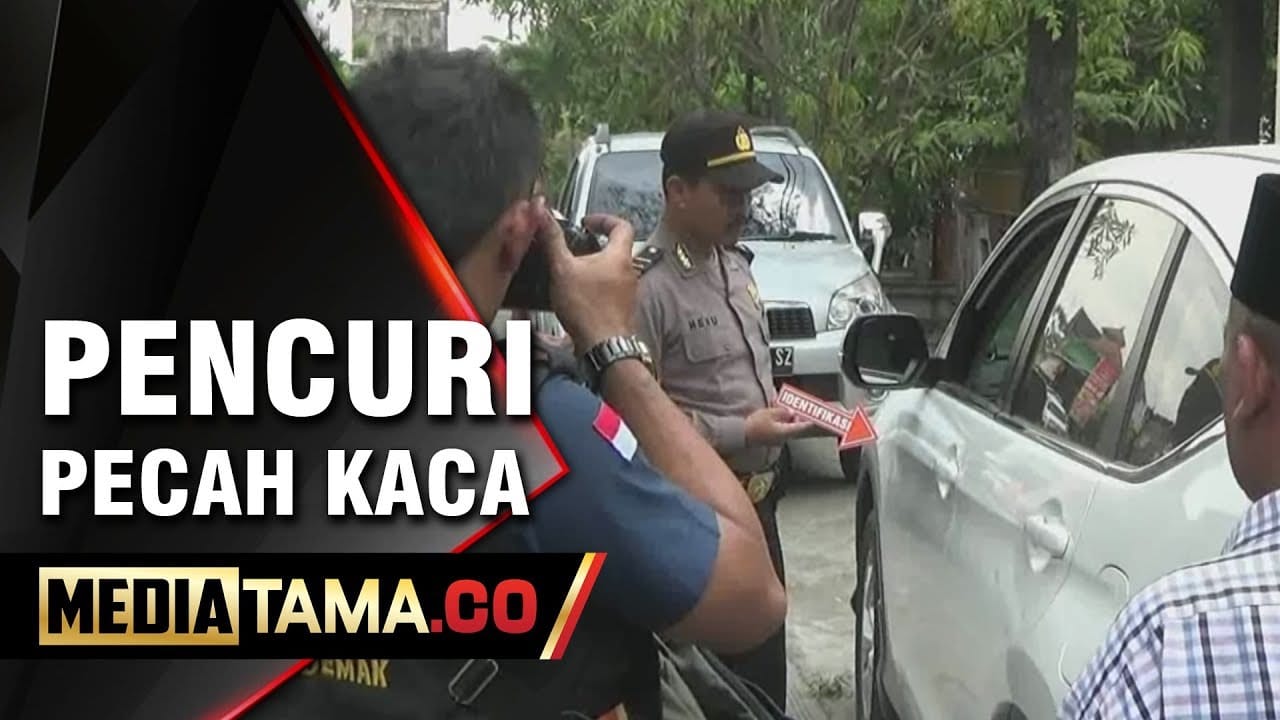 VIDEO: Pencuri Modus Pecah Kaca Mobil Beraksi di Demak, Uang Ratusan Juta Rupiah Digondol