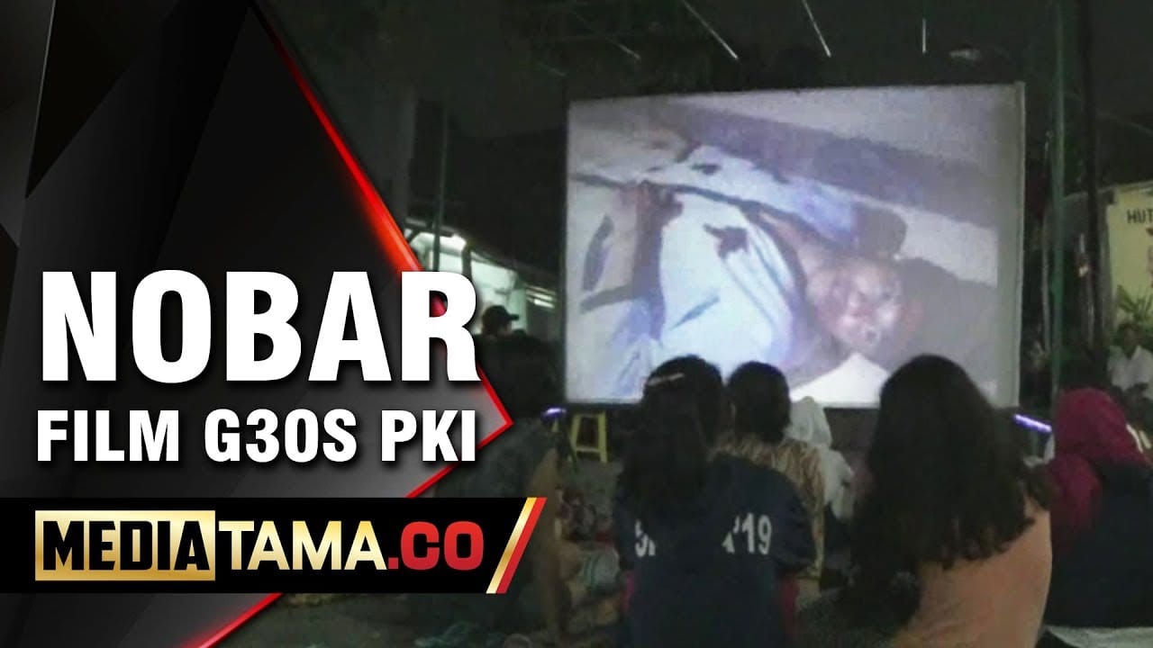 VIDEO: Ratusan Warga Gayamsari Semarang Nobar Film G30S PKI