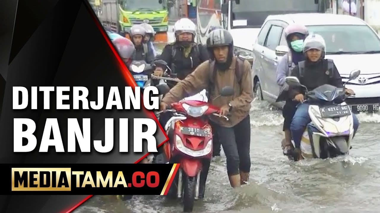 VIDEO: Diterjang Banjir, Jalur Pantura Semarang-Demak 