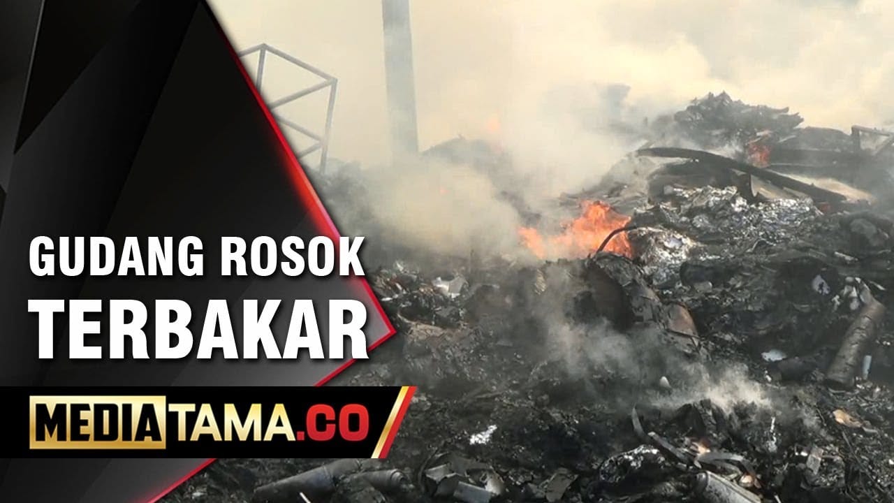 VIDEO: Kebakaran Gudang Rosok di Genuk Semarang