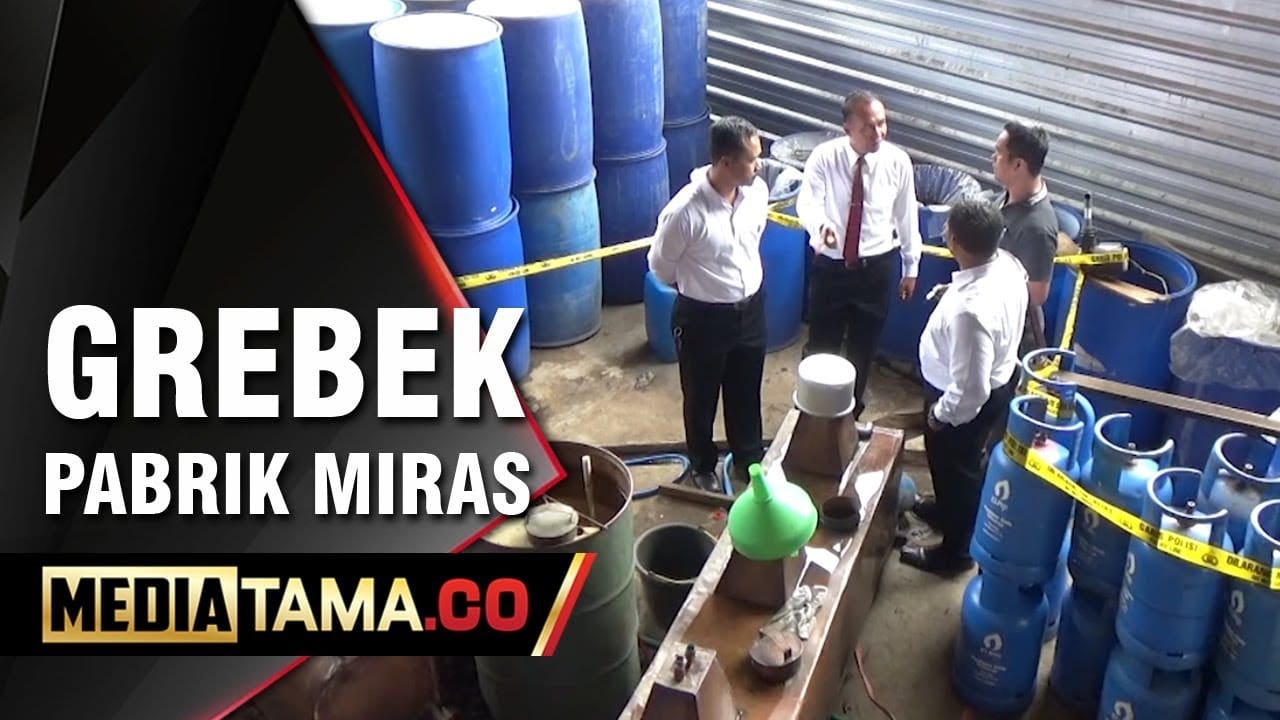 VIDEO: Detik-detik Polisi Gerebek Pabrik Miras di Kudus
