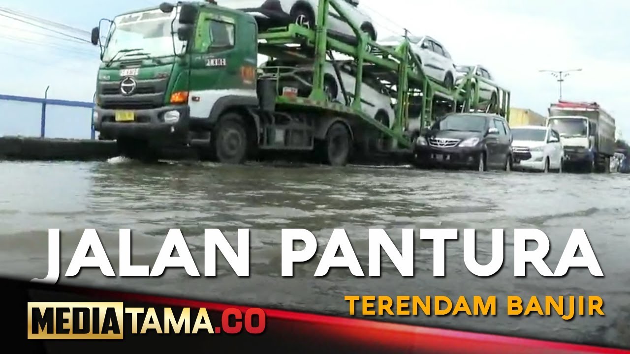 VIDEO: Jalan Pantura Semarang-Demak Rusak Parah Akibat Banjir