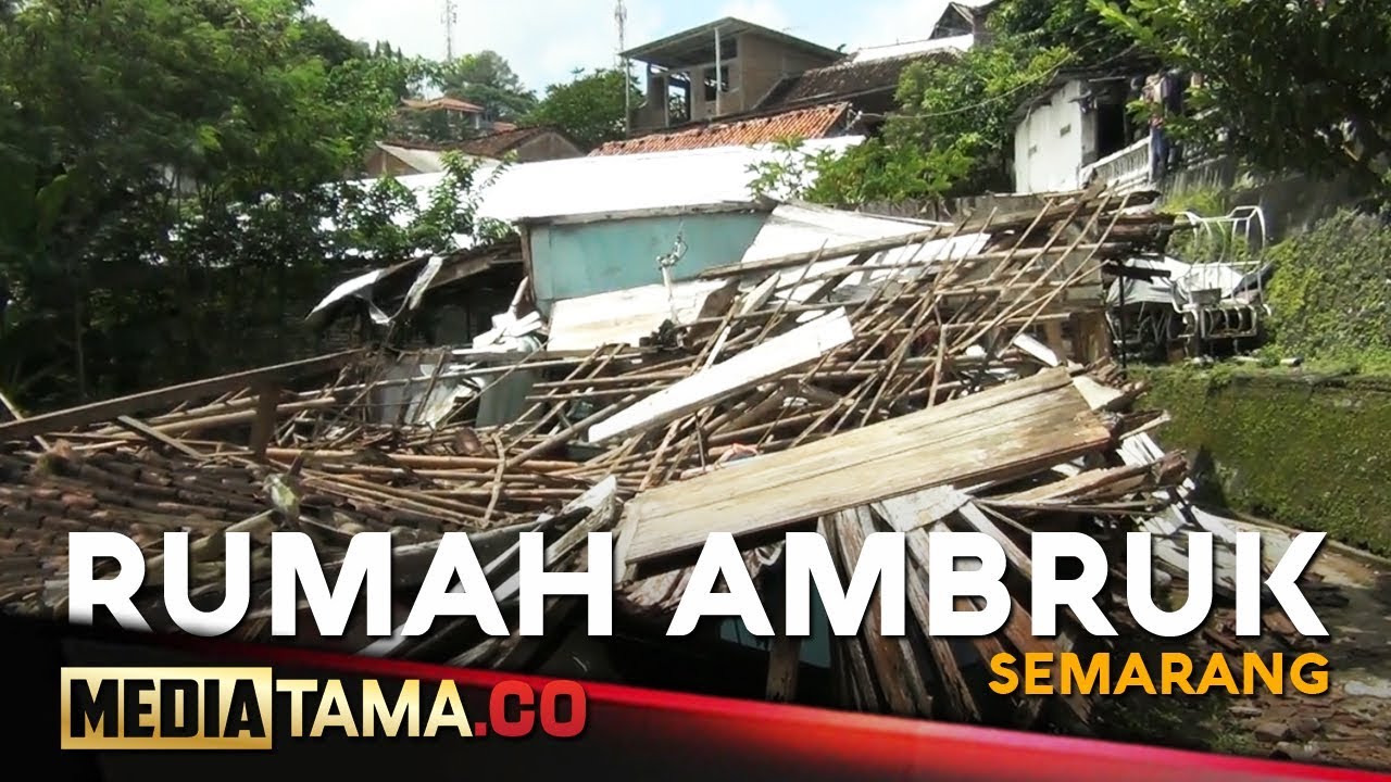 VIDEO: Diterjang Hujan Angin, Satu Rumah di Semarang Roboh