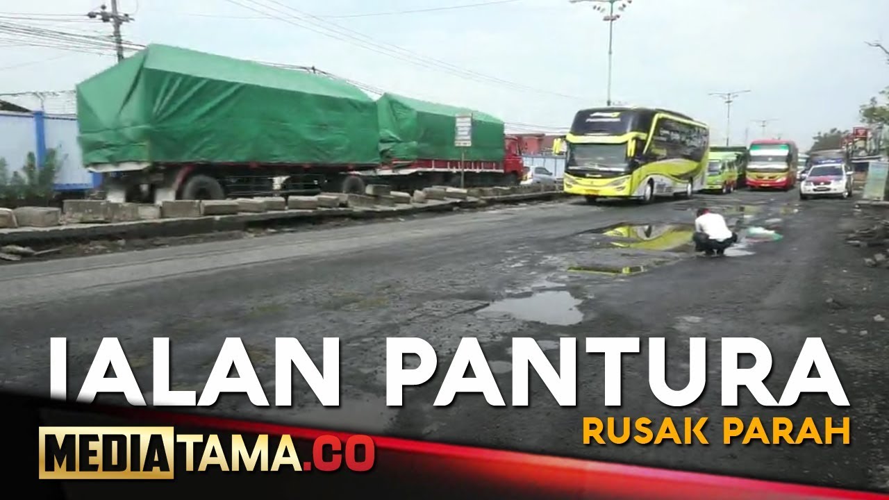 VIDEO: Jalan Pantura Semarang-Demak Rusak Parah